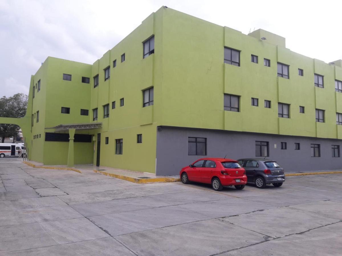 Hotel Terminal De Puebla Kültér fotó