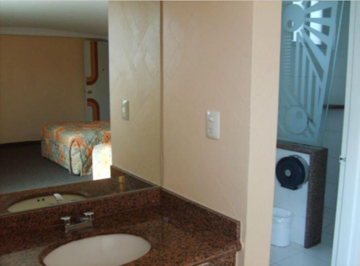 Hotel Terminal De Puebla Kültér fotó